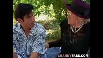 Granny Seduce Young Porn