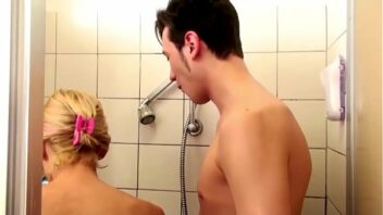 Mom Taboo Bath Porn