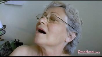 Old Oma Grandma Porn Video