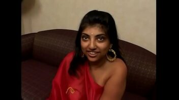 Young Indian Porn caliente