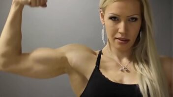 Johanna Dejager Biceps