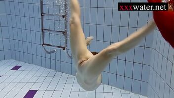 Korean Porn Big Boobs In The Swimming Pool
