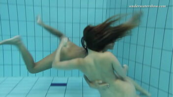 Lesbian caliente Swimming Pool Swimwear Porn