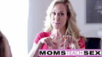 Moms Eculee Porn
