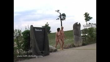 Naked Men Outdoors Pics