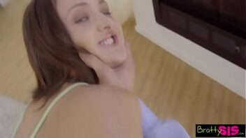 Playing Dad And Mom With My Young Cousin Porn Video