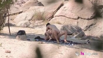 Porno Baise Au Camp De Nudiste Éjac Dans Les Bois