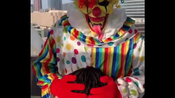 Clown Monstrueuse Bite Video Porno