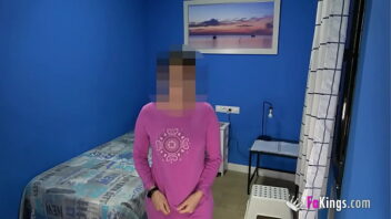 Femme Caresse Devant Son Mari Family Vidéos Porno Brazzers