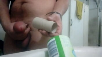 Koreen Toilette Solo Tube Porn