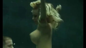 Lesbian Get Fucked In Underwater Until Drown Porn Video