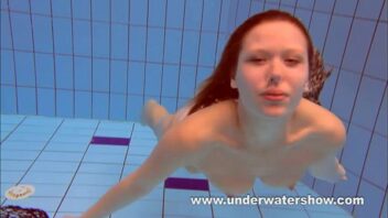 Old Swimming Pool Cleaner Fucks Houng Porn