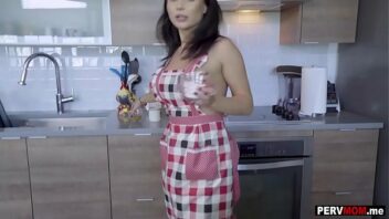 Step Mom Fucked Up Hardly While Cooking Hot Porn Movie