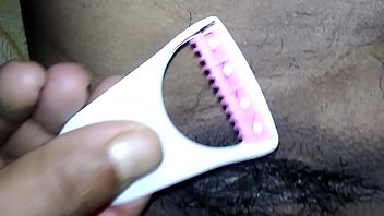 Shaving indian pussy